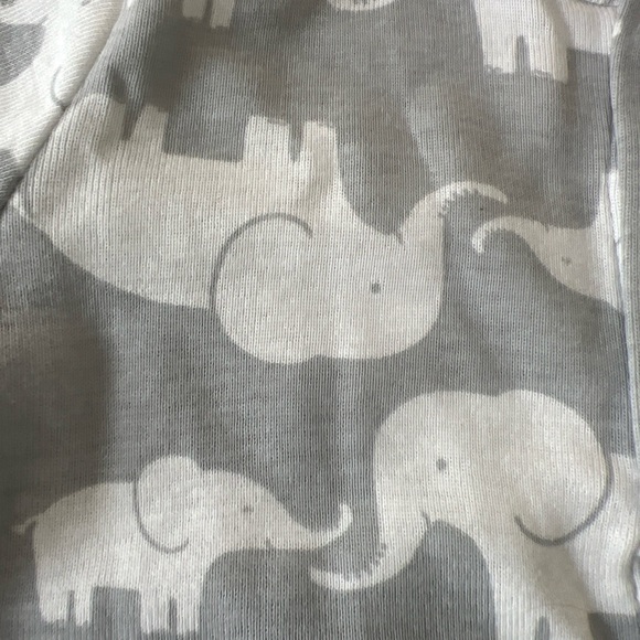 Carter's Baby Boy 3-Piece Elephant Take Home Unisex Set Gray & White 9 Months - Picture 6 of 10